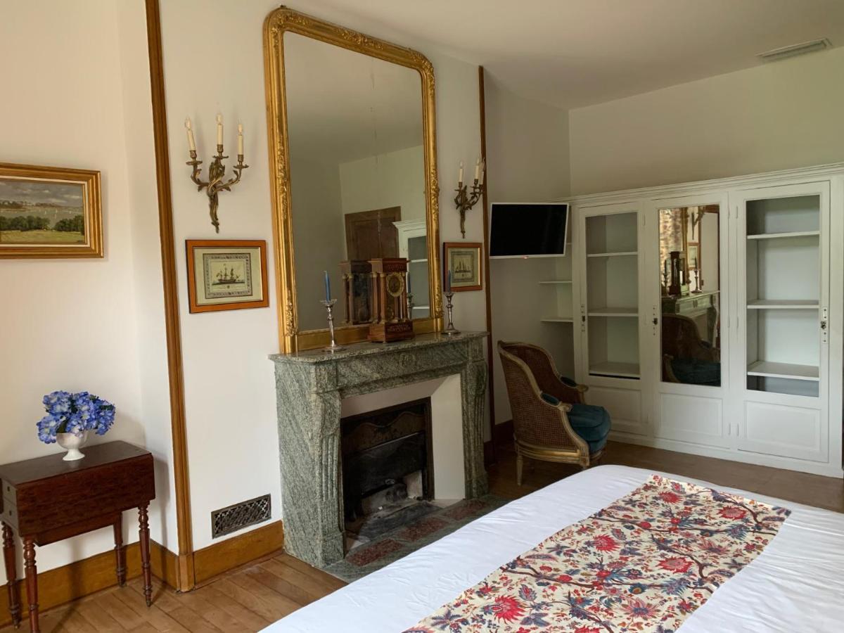 L'Abeaupiniere Bed & Breakfast Reboursin Exterior photo